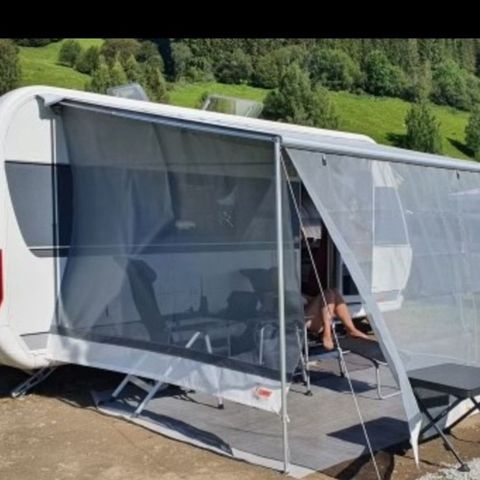 Fiamma caravanstore XL 410 markise og sun view