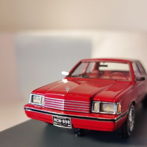 DODGE ARIES K-CAR .   1981. AMERICAN EXCELLENCE.   NEO.  
 Scale 1:43.