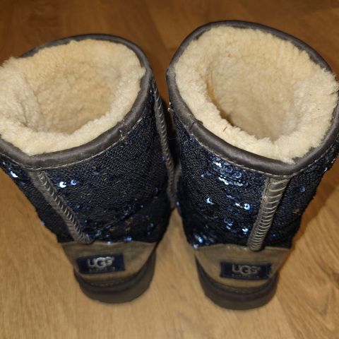 Disco Uggs