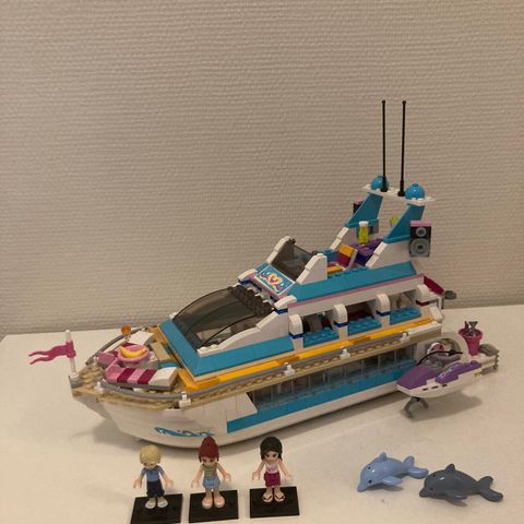 Lego Friends Dolphin Cruiser