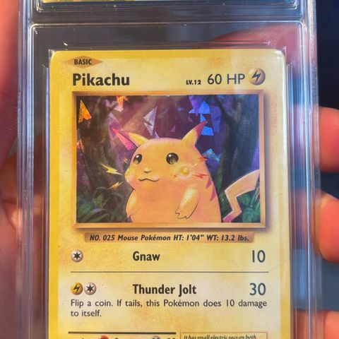 Pikachu Cracked Ice Holo 2016 XY Evolutions 35/108 Grade 9 - Mint