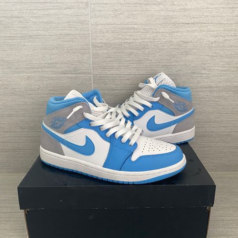 Air jordan unc grey