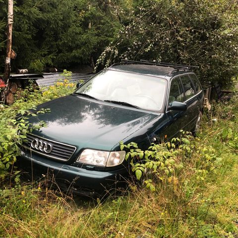 Audi A6 Quatro 2.8 bensin