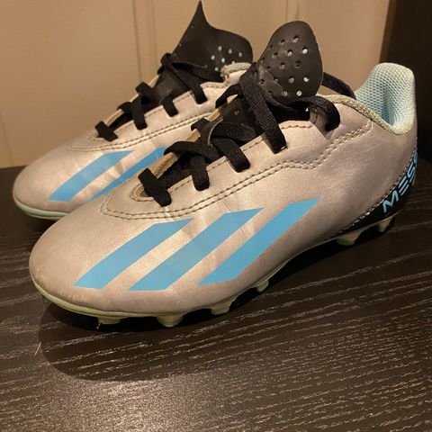 Adidas Messi fotballsko 31