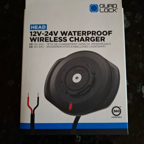 Quadlock 12V-24V Waterproof wireless charger