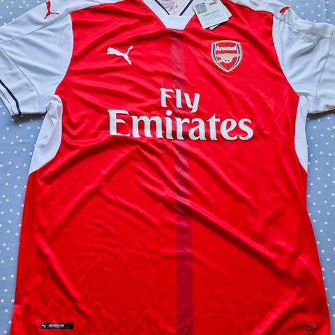 Arsenal hjemmedrakt 2016/2017, ny med tag. *XL*