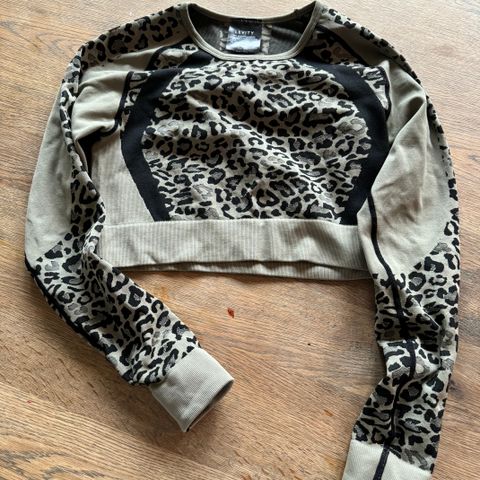 Levity treningsgenser Leopard Seamless Cropped Long Sleeve  Olive str L