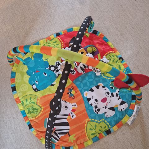 Spots and Stripes Safari leketeppe og babygym