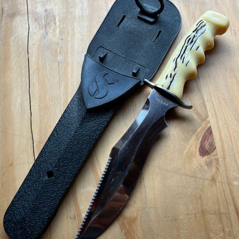 SCUBAPRO Sea Wolf Knife 1970s fighter-diver