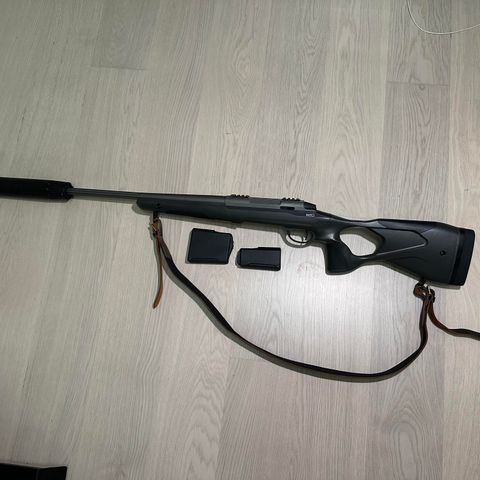 Jaktrifle Selges (Sako S20 308 Winchester + Våpenskap/Tillegg)