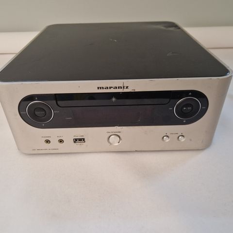 Marantz M-CR503 – Premium Stereo Receiver