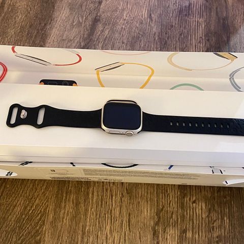 [Reservert]Apple Watch series 8 41mm