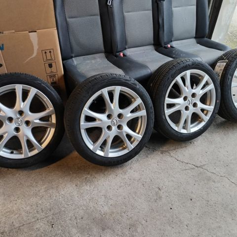 Original Mazda 16" Alufelger - 4 x 100 + Helt Nye 195/45 R16 Conti Sommerdekk