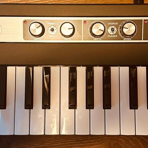 Korg Reface CP med decksaver