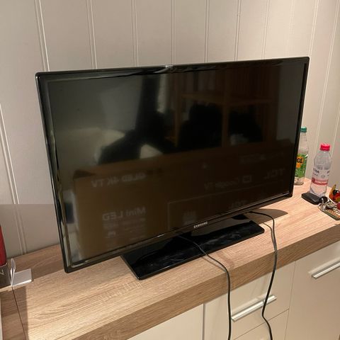 Samsung TV-skjerm 32’’