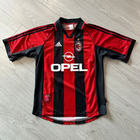 AC Milan 1998-99 Costacurta hjemmedrakt selges