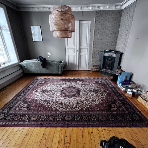 Large carpet