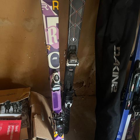 Roxy Ski