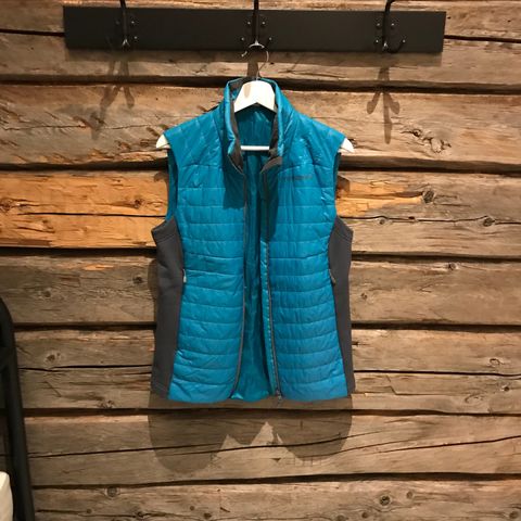 Norrøna falketind primaloft vest