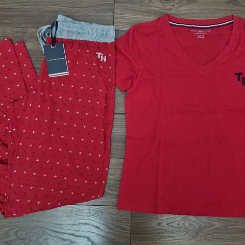 Ny Tommy Hilfiger pysj str S