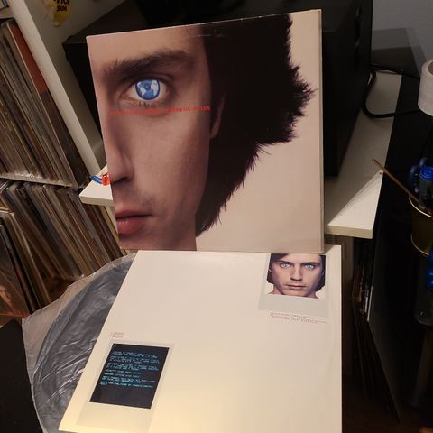 Jean Michel Jarre magnetic fields