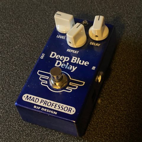 Mad Professor Deep Blue Delay