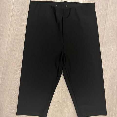 Shorts svart strl.M