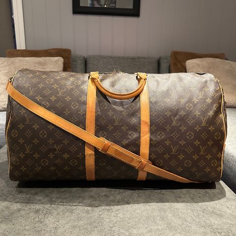 Nydelig Louis Vuitton Keepall Bandouliére 60