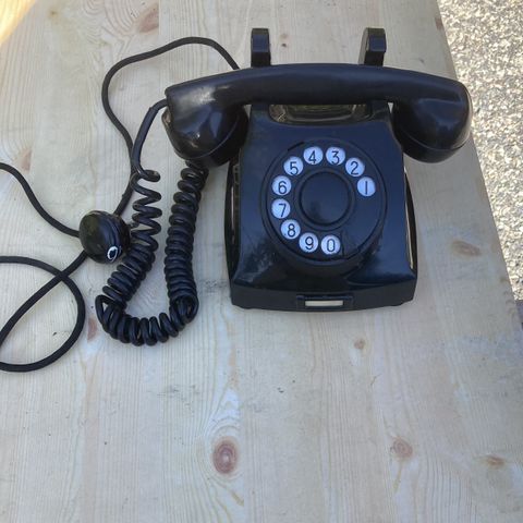 Retro telefon