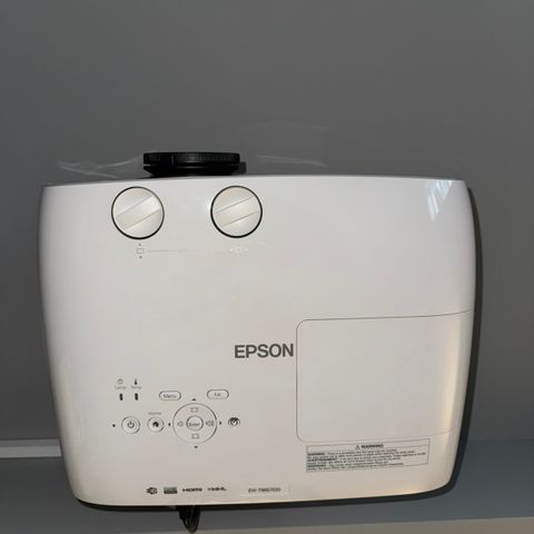 Epson EH-TW6700