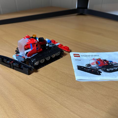 Lego Technic 42148 - Snow Groomer