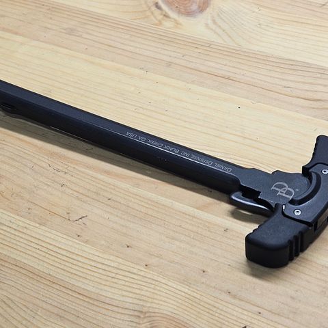 Daniel Defense GRIP-N-RIP® AR-15 Charging Handle