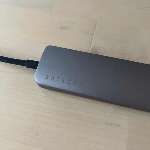 Satechi slim Multiport Docking