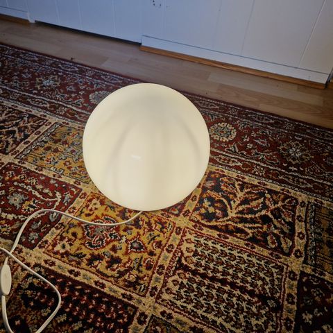 Lampe fra IKEA