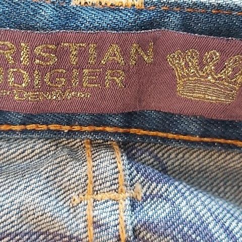 Christian Audigier dongeribukse