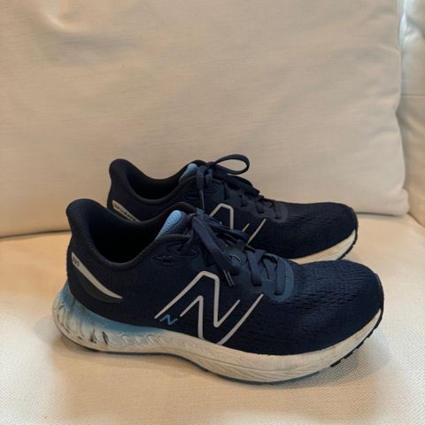 New Balance joggesko str. 35,5