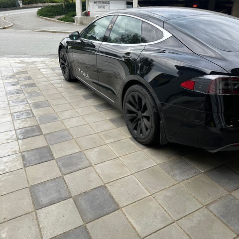 Tesla  felger/dekk