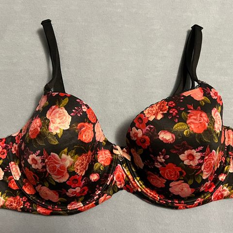 BH fra Victoria’s Secret 36D