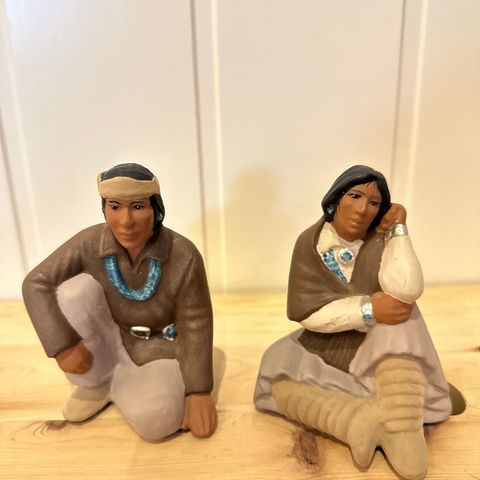 Native american figurines indians