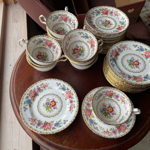 Royal Grafton Bone China, Malvern