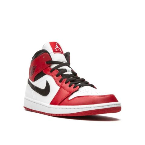 Nike jordans mids chicago