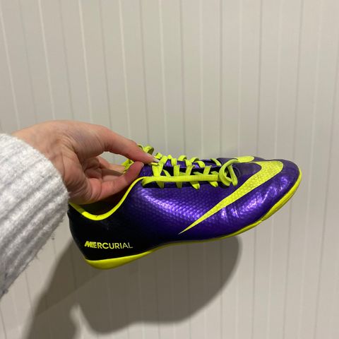 Nike fotballsko str 36