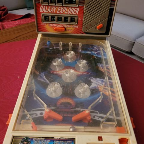 Retro pin ball