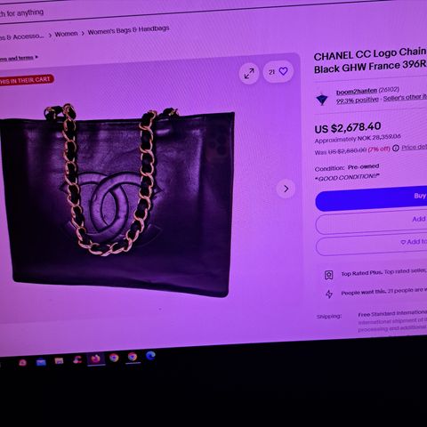 VINTAGE CHANEL LAMBSKIN CHAIN SKULDER TOTE BAG.