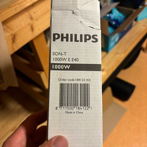 Lyskaster pærer Philips Son-T 1000w