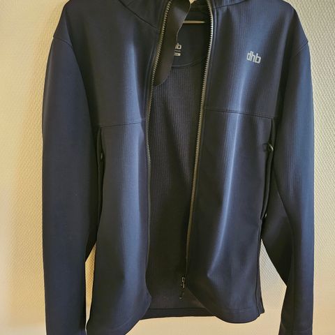 DHB softshell sykkeljakke (Herre størrelse Large)