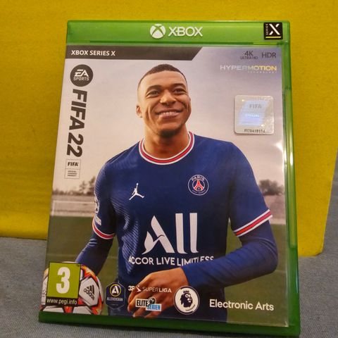 FIFA 22 Xbox Series X