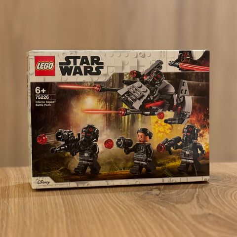 lego star Wars 75226 Inferno Squad Battle Pack