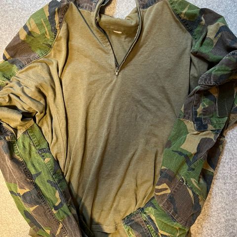 Combatshirt