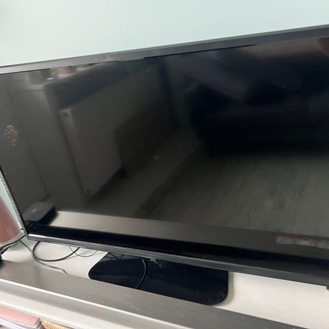 40’’ Jvc tv